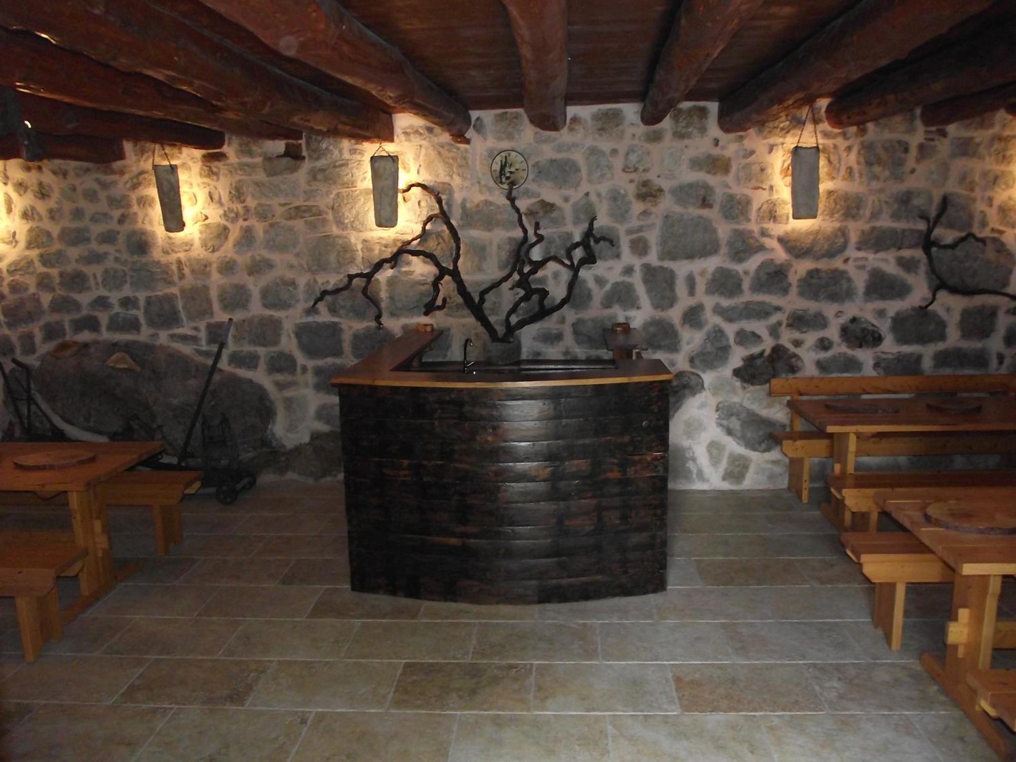 Konavle Apartments Zlatovisce Груда Экстерьер фото